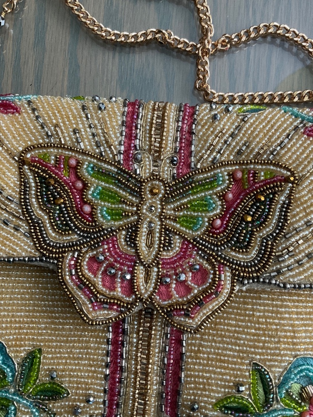 MARY FRANCES GORGEOUS BUTTERFLY CROSSBODY/CLUTCH BAG. LIKE NEW!! - Picture 3 of 10